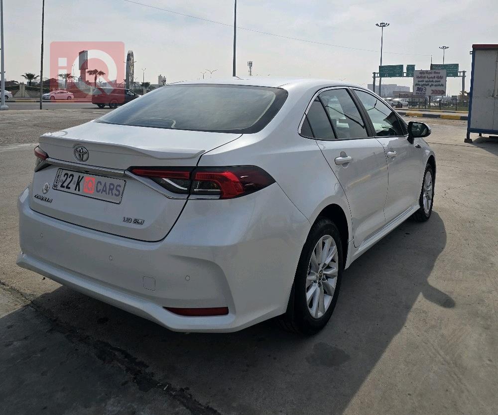 تۆیۆتا کۆرۆلا